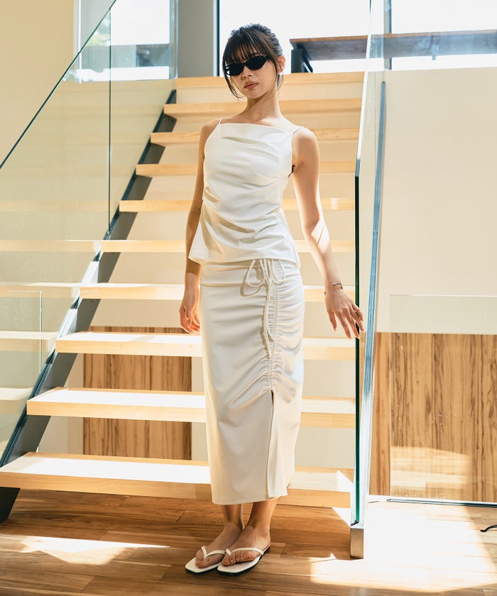 カップ付きトップス バックオープン 肌見せ 海外風 リゾート 韓国風 モード WATERSIDE＆DAILYWEAR］ バック デザイン トップス KINO THE KEI