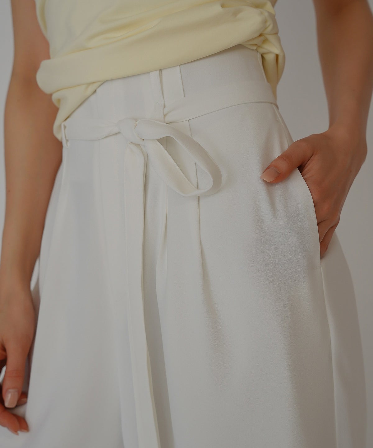 ワイドパンツ ハイウエスト ベルト付き 美脚 通勤 モード きれいめ 韓国風 上品 ハイウエスト ダブルタック ベルト ワイドパンツ KINO THE KEI