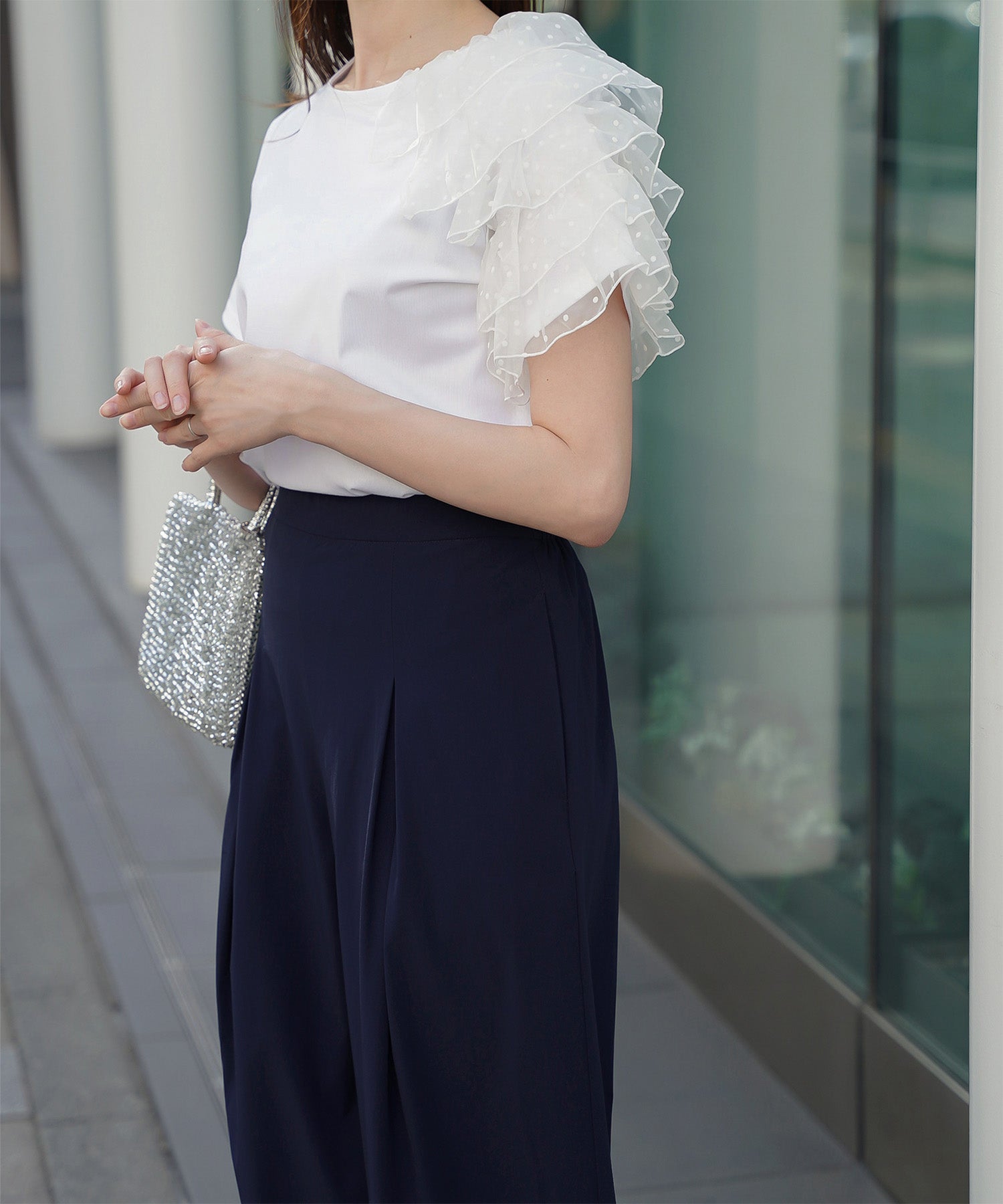 アシンメトリー フリルスリーブ Tシャツ HUIT 全2色｜hit511-0364【1