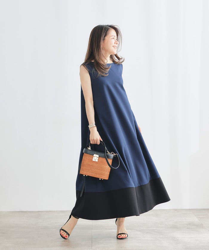 フレア ワンピース グレージュ ネイビー マキシ丈 バイカラー ノースリーブ ジョイントスペース