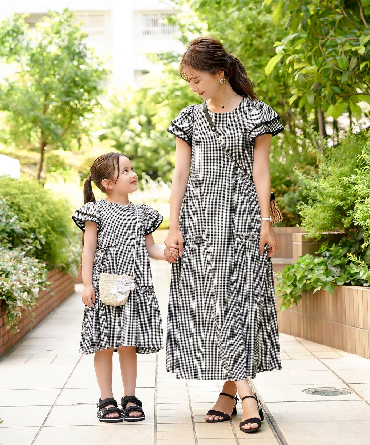ワンピース 半袖 親子コーデ リンクコーデ 上品 エレガント おそろい お出かけ 夏 海 旅行 バックリボン vaniller kids バックリボン リラックス ティアード ワンピース le reve vaniller