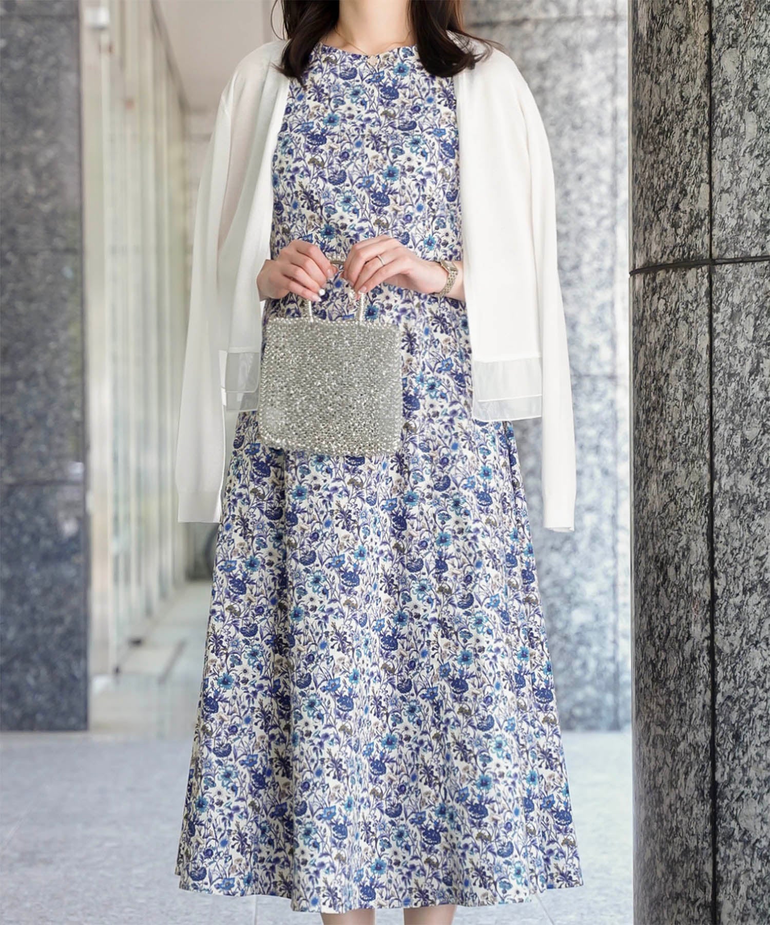 ノースリーブ ウエスト切り替え ワンピース Made with Liberty Fabric