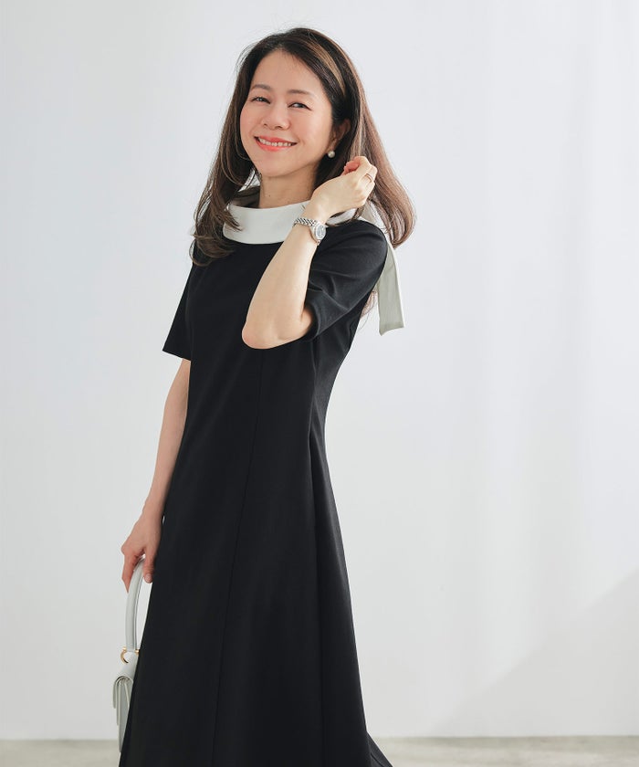 ワンピース ロールカラー バイカラー ブラック ネイビー 半袖 カットソー 襟付き リボン ジョイントスペース ロールカラー ワンピース ＆BLOOM（アンドブルーム）