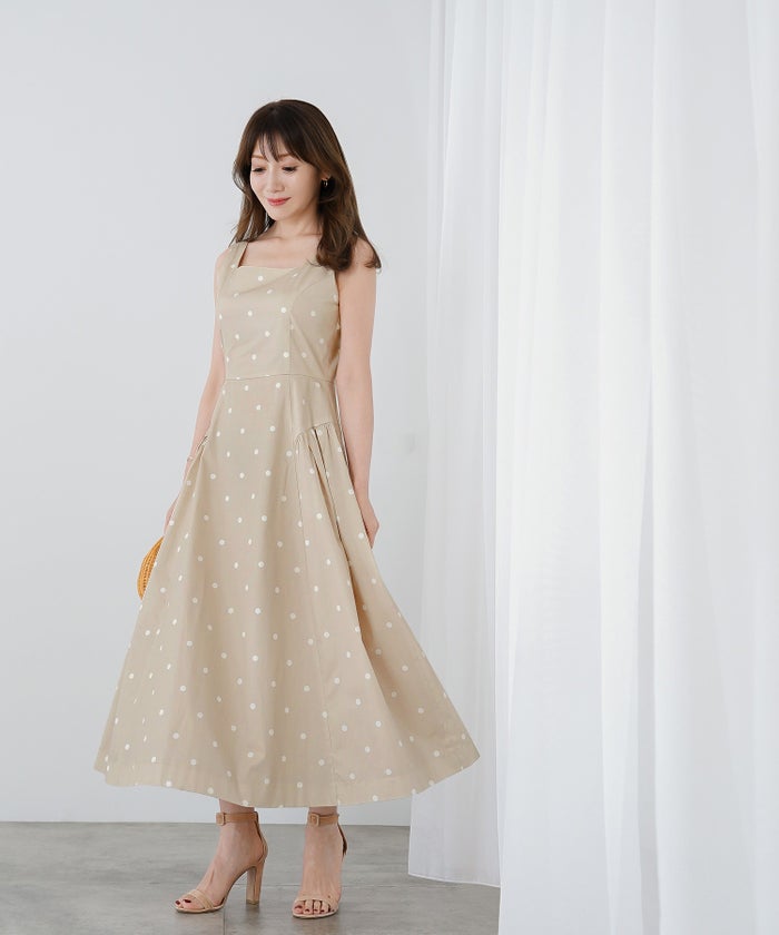 手洗い可 おしゃれ フェミニン 上品 きれいめ 大人カジュアル 柄 夏 フェニミン ジョイントスペース 水玉ノースリワンピース Liala×PG