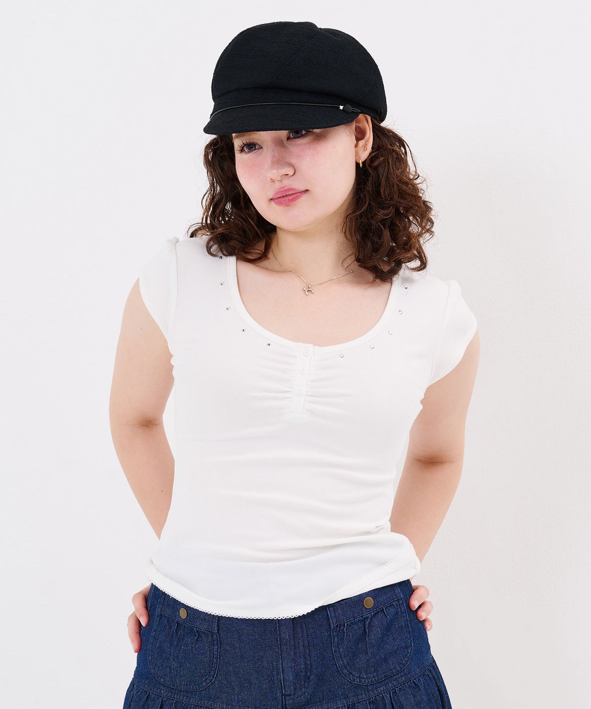 Tシャツ/ストーン/バックオープン ヘンリーネック カットソー TINA：JOJUN
