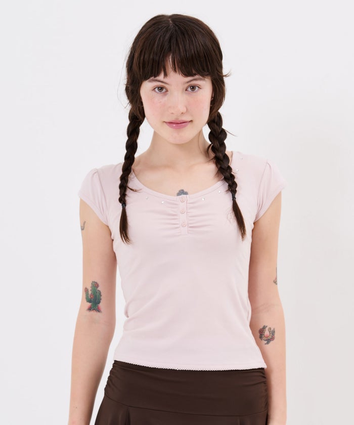 Tシャツ/ストーン/バックオープン ヘンリーネック カットソー TINA：JOJUN