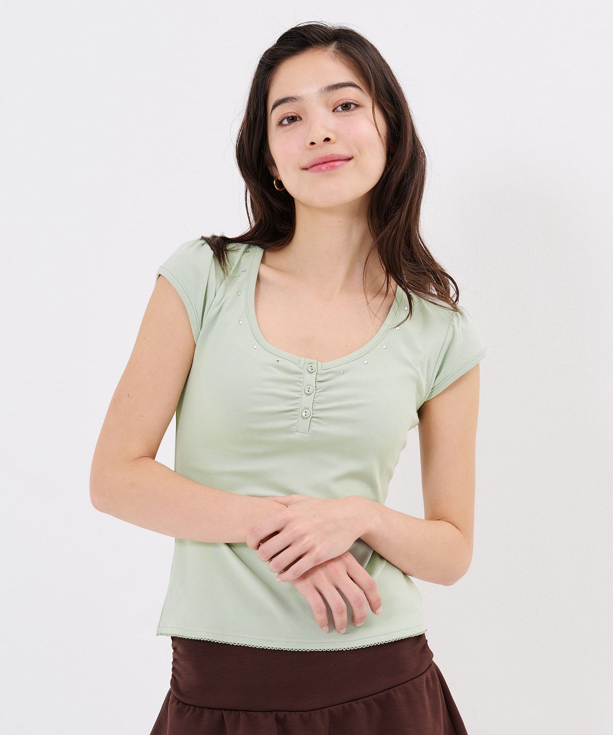 Tシャツ/ストーン/バックオープン ヘンリーネック カットソー TINA：JOJUN
