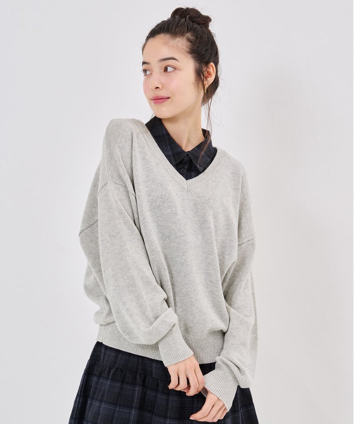 ニット/ロゴ/Vネック ビッグ 刺繍 ニットプルオーバー TINA：JOJUN