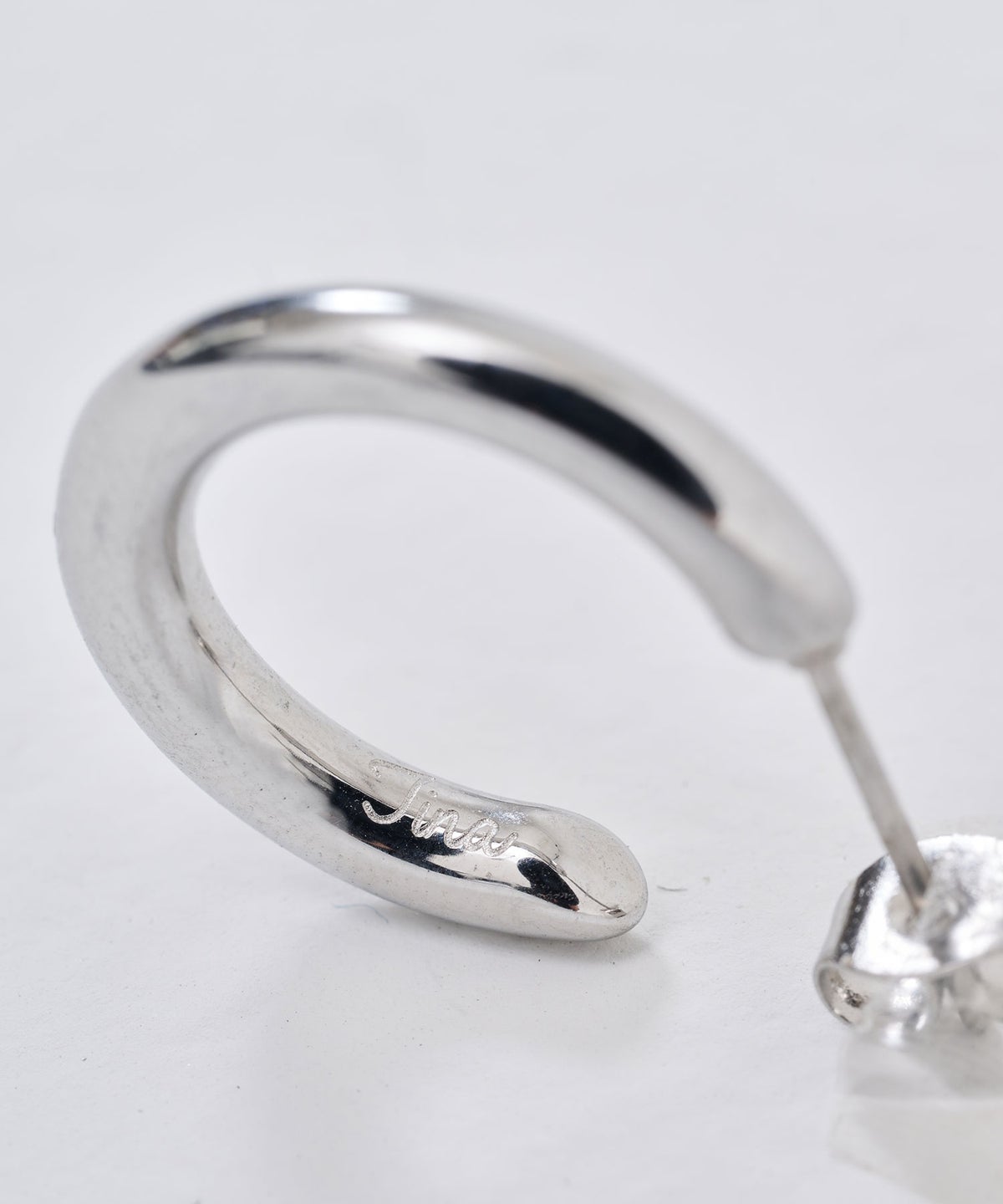 ピアス/アクセサリー/プランプフープ ステンレス ピアス TINA：JOJUN