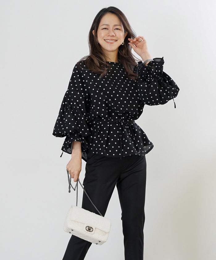ブラウス ドット アイボリー ブラック バルーンスリーブ 2way　ジョイントスペース 前後2way ドット柄 バルーンスリーブ ブラウス ＆BLOOM（アンドブルーム）