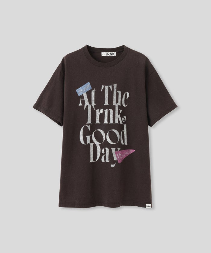 ホワイト グレー クリーム ブラック Tシャツ 半袖 プリント ウォッシャブル M L GOODDAYロゴＴシャツ AT THE TRNK ＠