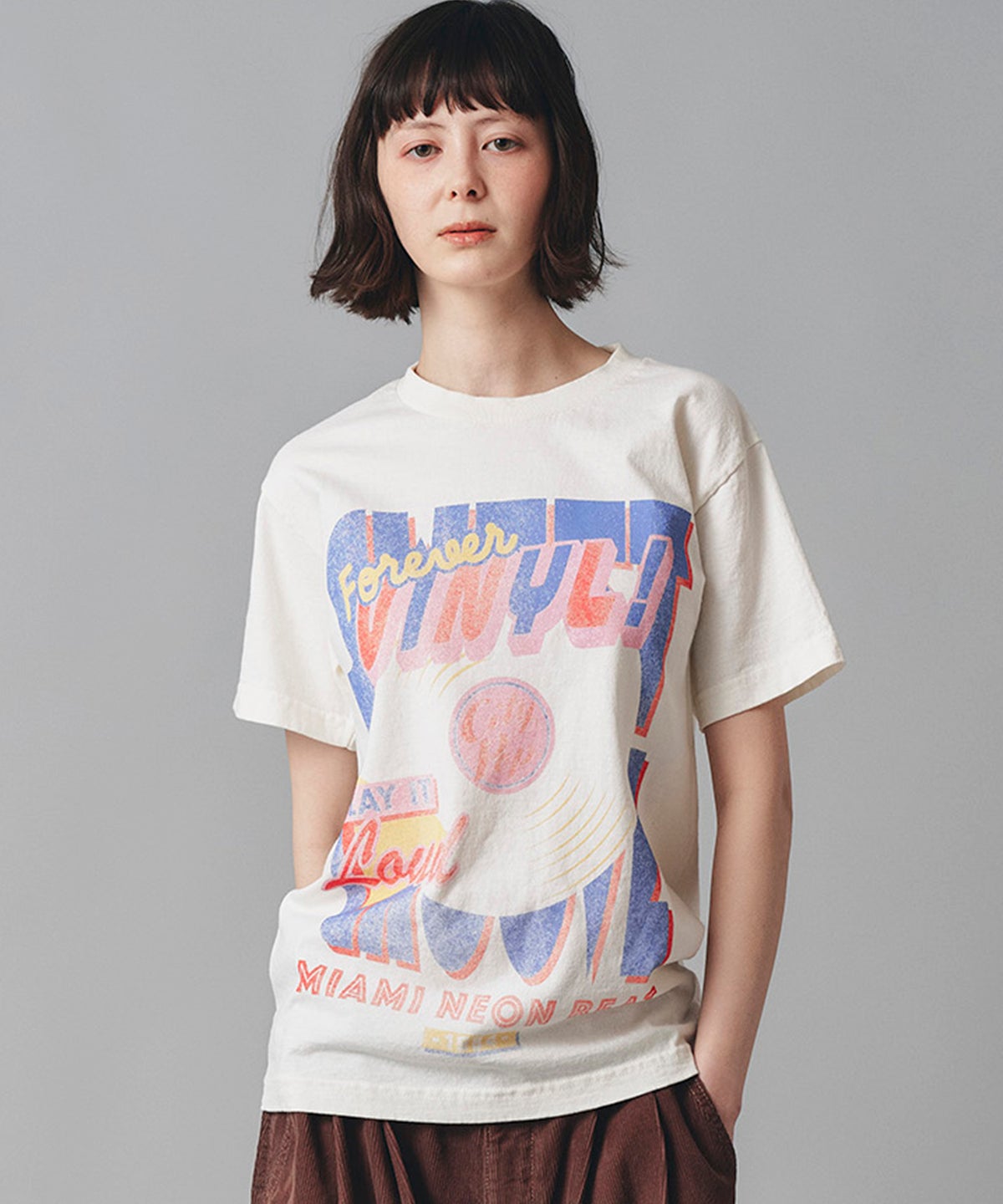アイボリー グレー ブラック Tシャツ プリント 半袖 ウォッシャブル M L レコードプリントＴシャツ AT THE TRNK ＠