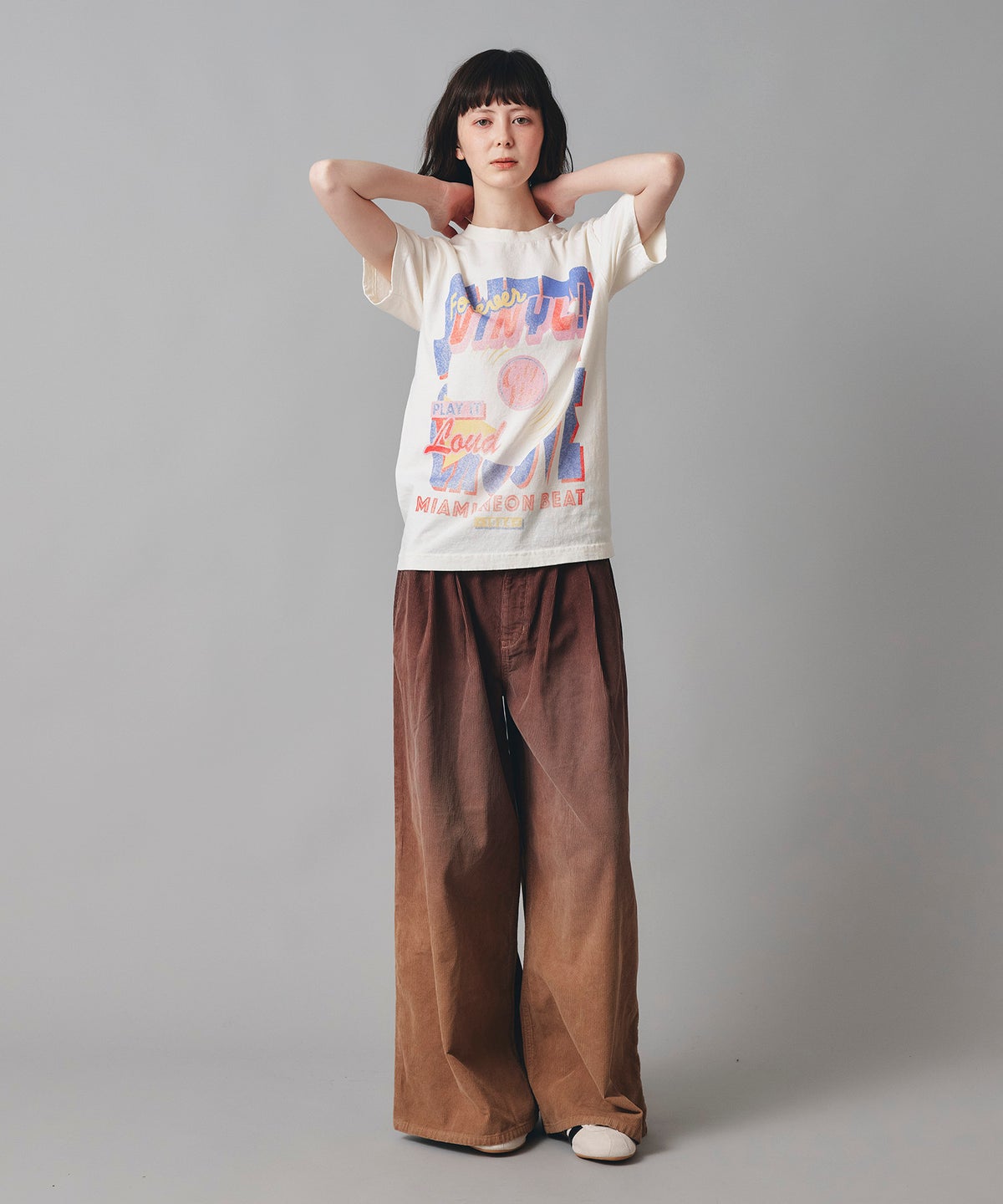 アイボリー グレー ブラック Tシャツ プリント 半袖 ウォッシャブル M L レコードプリントＴシャツ AT THE TRNK ＠