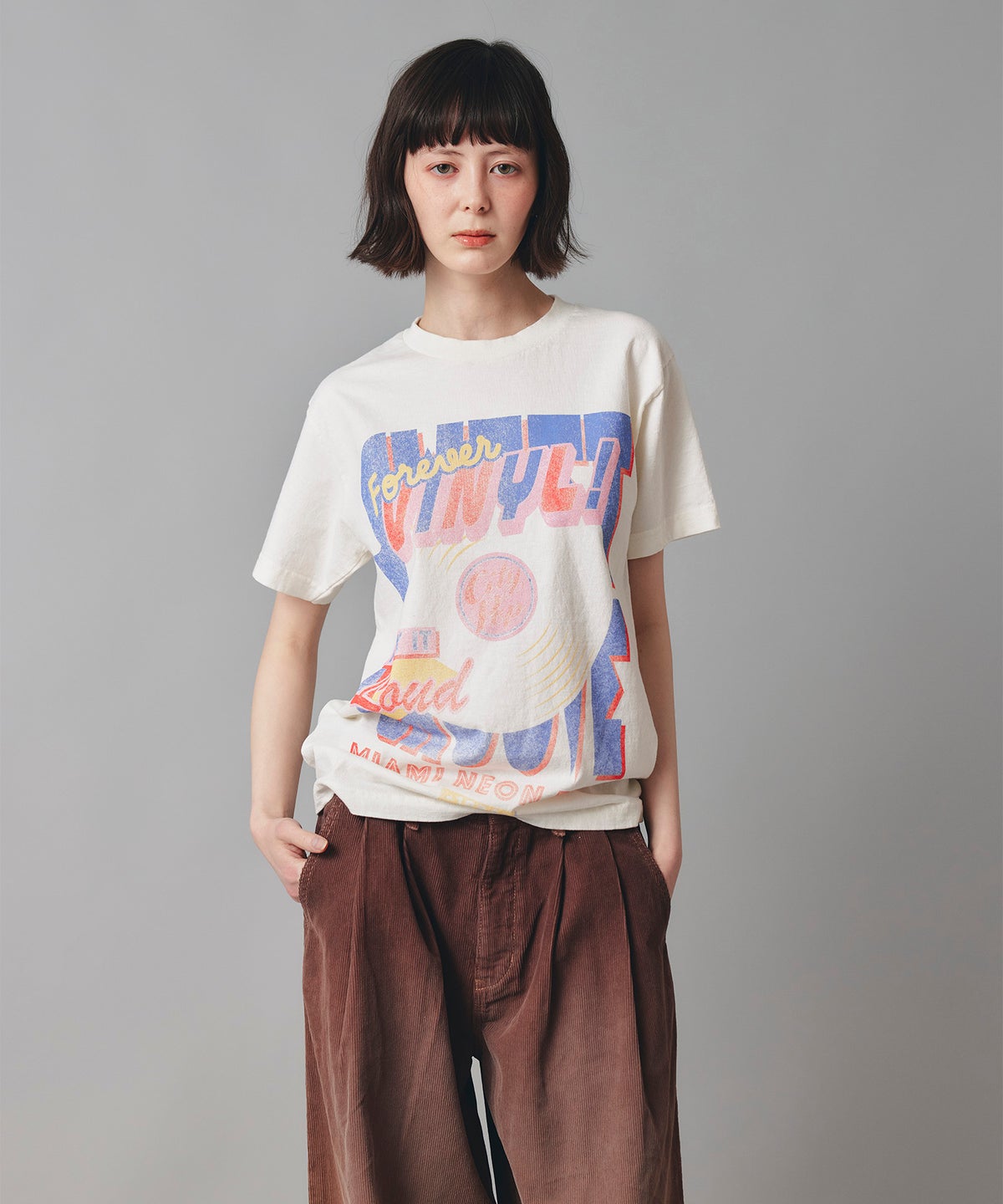 アイボリー グレー ブラック Tシャツ プリント 半袖 ウォッシャブル M L レコードプリントＴシャツ AT THE TRNK ＠