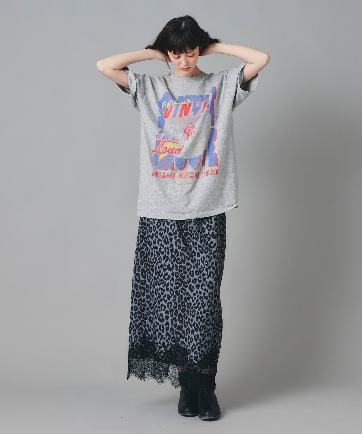 アイボリー グレー ブラック Tシャツ プリント 半袖 ウォッシャブル M L レコードプリントＴシャツ AT THE TRNK ＠