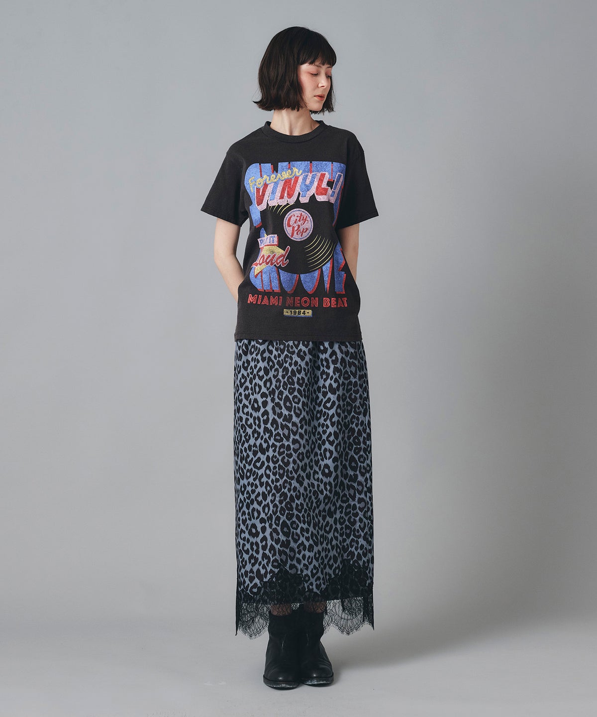 アイボリー グレー ブラック Tシャツ プリント 半袖 ウォッシャブル M L レコードプリントＴシャツ AT THE TRNK ＠