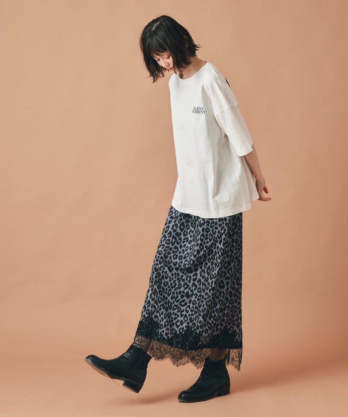 ホワイト ベージュ ブラック 半袖 Tシャツ バックプリント ウォッシャブル フリーサイズ フォトＴシャツ　バックプリント AT THE TRNK ＠