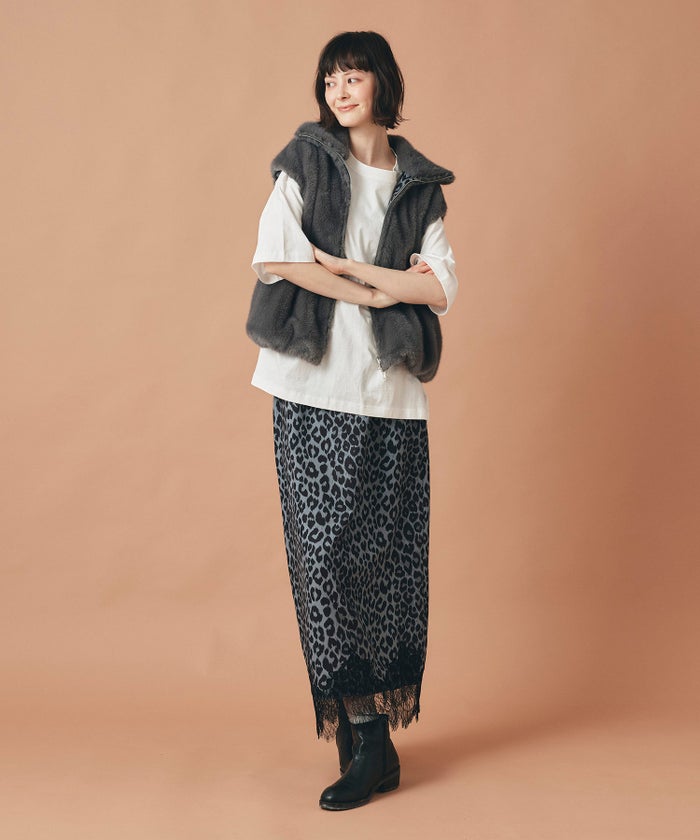 ホワイト ベージュ ブラック 半袖 Tシャツ バックプリント ウォッシャブル フリーサイズ フォトＴシャツ　バックプリント AT THE TRNK ＠