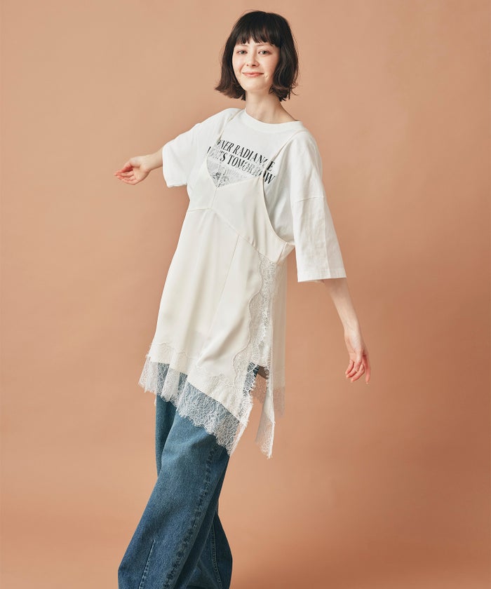 ホワイト チャコール ベージュ 半袖 Tシャツ プリント ウォッシャブル フリーサイズ フォトＴシャツ　フラワープリント AT THE TRNK ＠