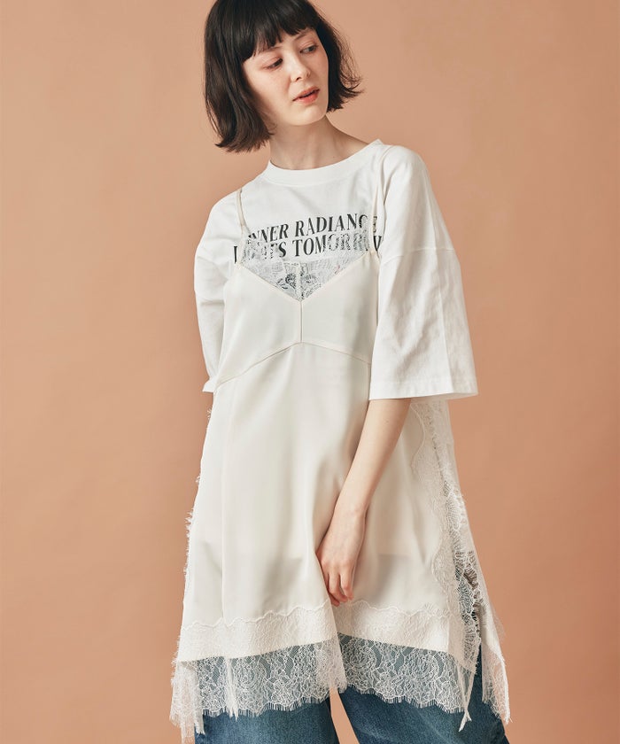 ホワイト チャコール ベージュ 半袖 Tシャツ プリント ウォッシャブル フリーサイズ フォトＴシャツ　フラワープリント AT THE TRNK ＠