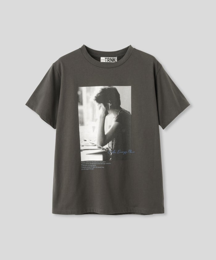 ホワイト チャコール ベージュ 半袖 Tシャツ プリント ウォッシャブル フリーサイズ フォトTシャツ　女性プリント AT THE TRNK ＠