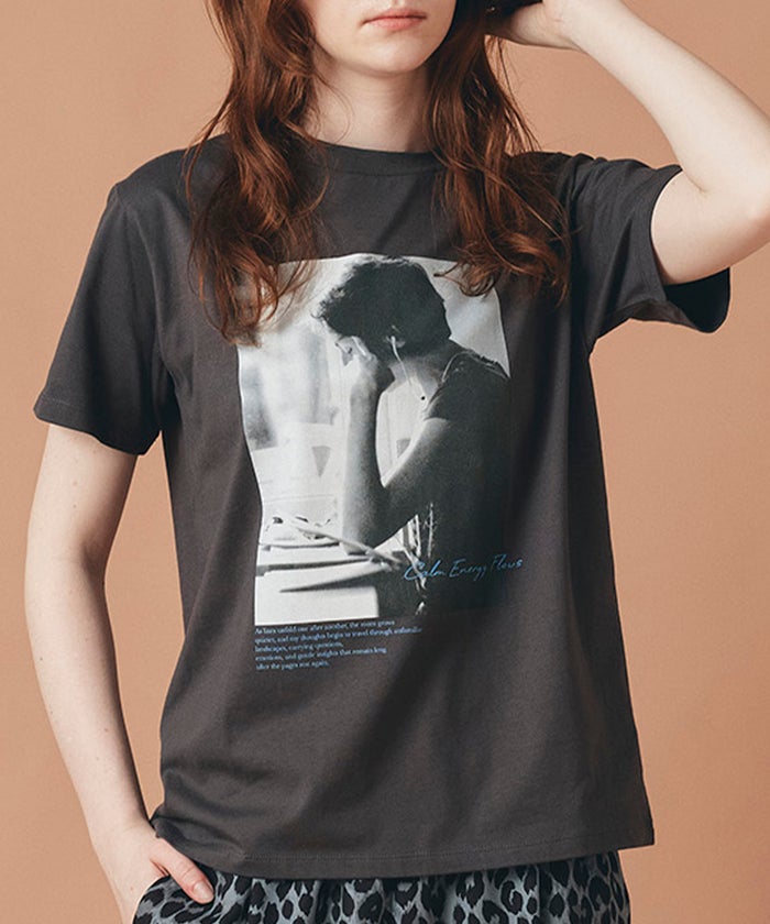 ホワイト チャコール ベージュ 半袖 Tシャツ プリント ウォッシャブル フリーサイズ フォトTシャツ　女性プリント AT THE TRNK ＠