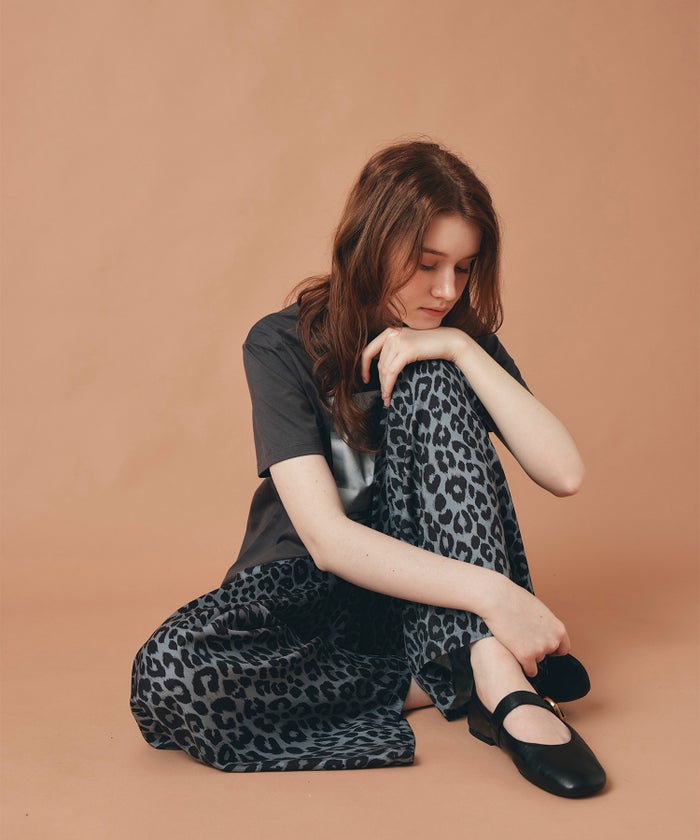 ホワイト チャコール ベージュ 半袖 Tシャツ プリント ウォッシャブル フリーサイズ フォトTシャツ　女性プリント AT THE TRNK ＠
