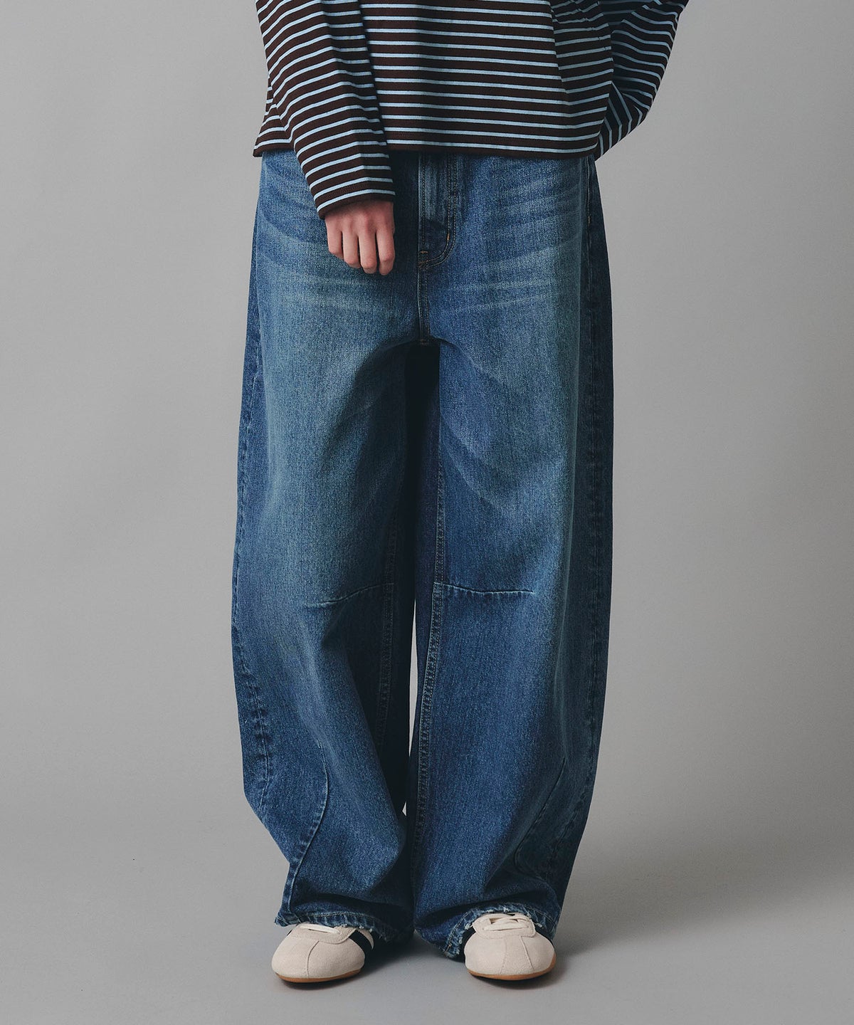 ブルー ワイド パンツ バレルシルエット ワイド デニム ウエストゴム レディース S M L デニムバレルパンツ AT THE TRNK