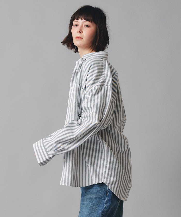 ストライプ ピンク ブルー シャツ 襟付き 長袖 刺繍入り ウォッシャブル フリーサイズ レタリング刺繍オックスシャツ AT THE TRNK