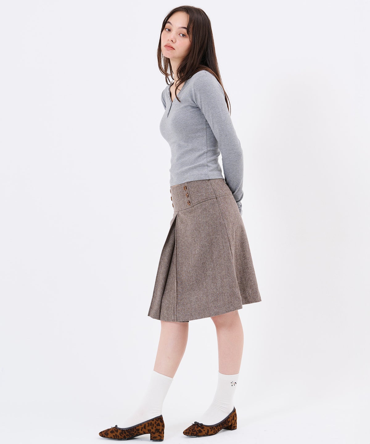 フロント インバーテッド プリーツスカート TINA：JOJUN