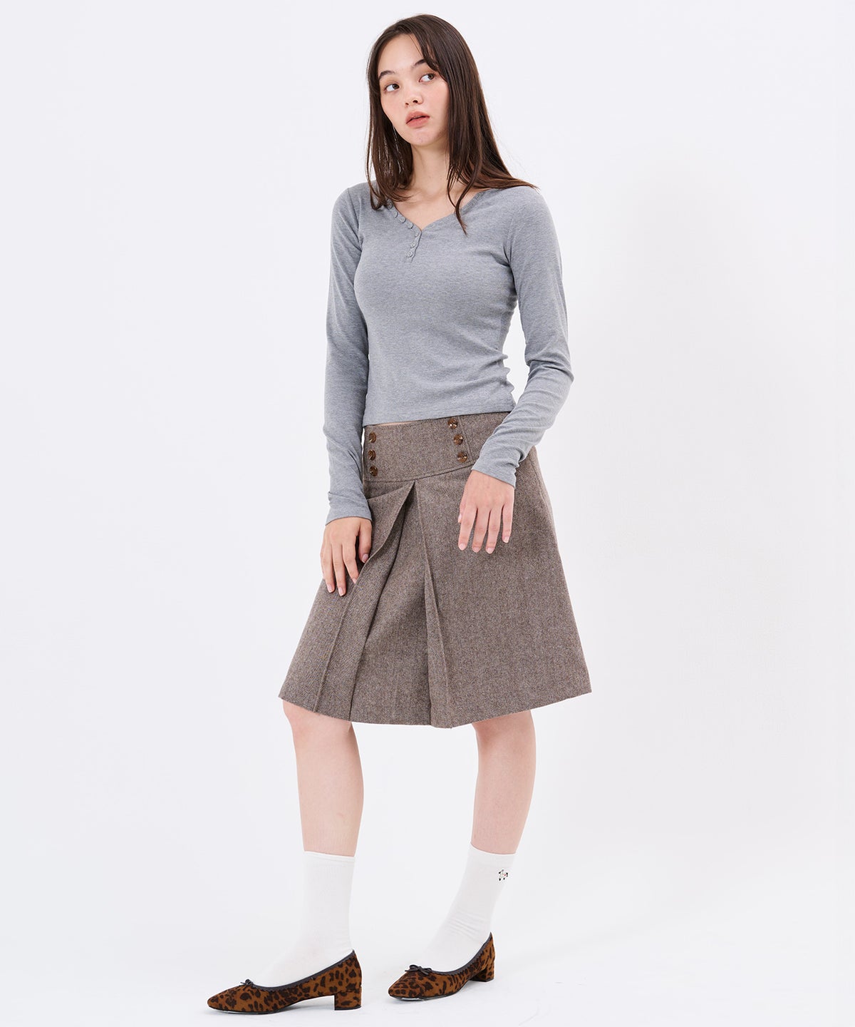 フロント インバーテッド プリーツスカート TINA：JOJUN