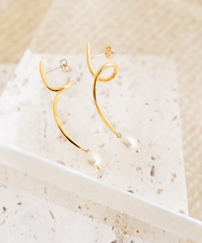 リュエール パール ピアス Lueur Pearl Pierce
