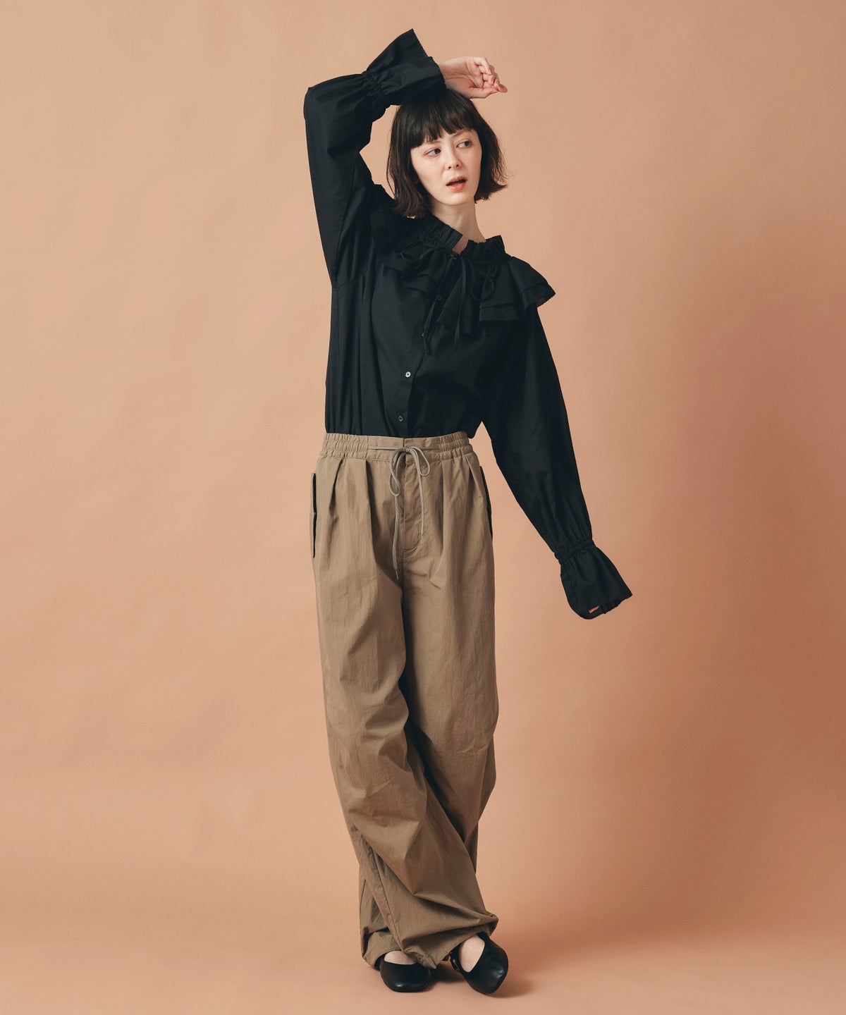 モカ ブラック パラシュート パンツ ワイド フルレングス ウォッシャブル フリーサイズ パラシュートパンツ AT THE TRNK
