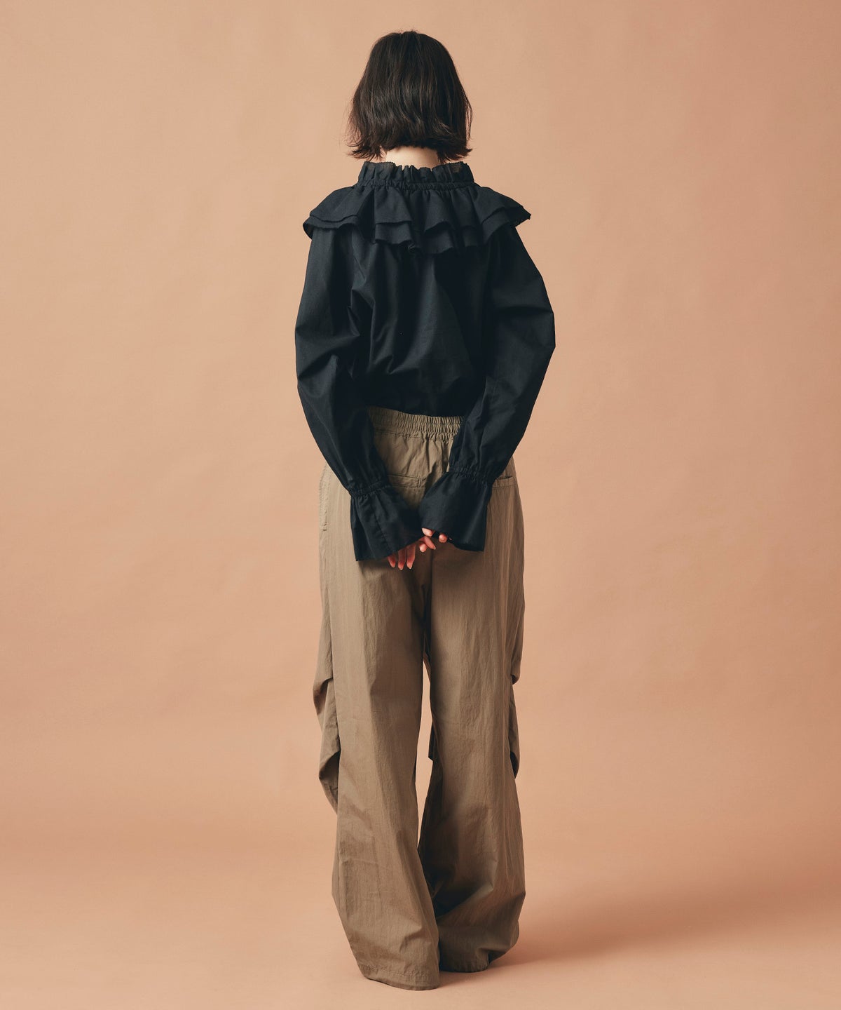 モカ ブラック パラシュート パンツ ワイド フルレングス ウォッシャブル フリーサイズ パラシュートパンツ AT THE TRNK