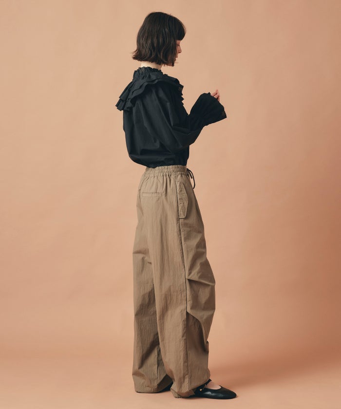 ホワイト ブラック ダブルフリルカラー & リボン ブラウス 長袖 フリーサイズ フリルブラウス AT THE TRNK