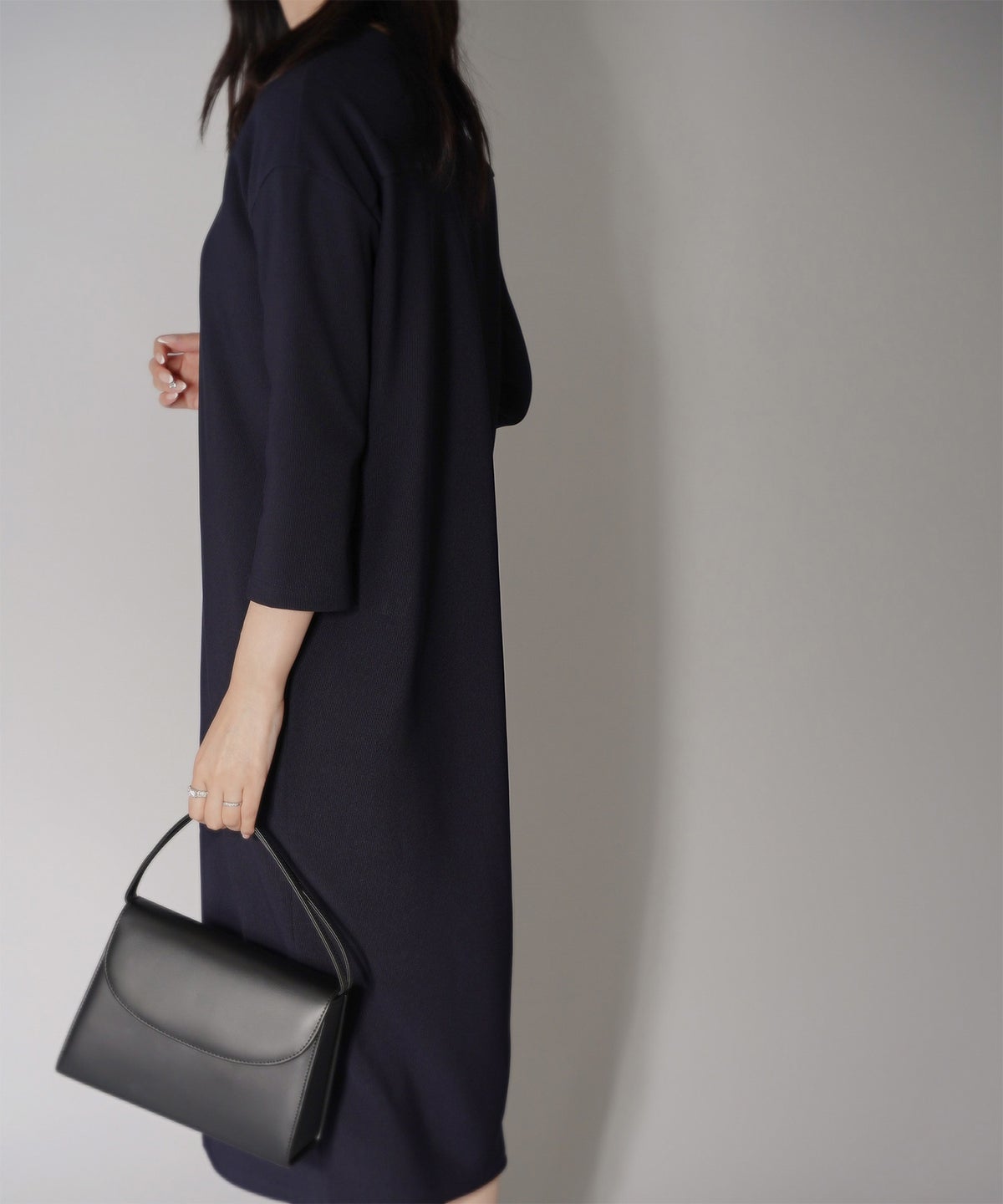 コクーン シルエット ワンピース グレージュ ネイビー ブラック M コクーンシルエットワンピース HUIT