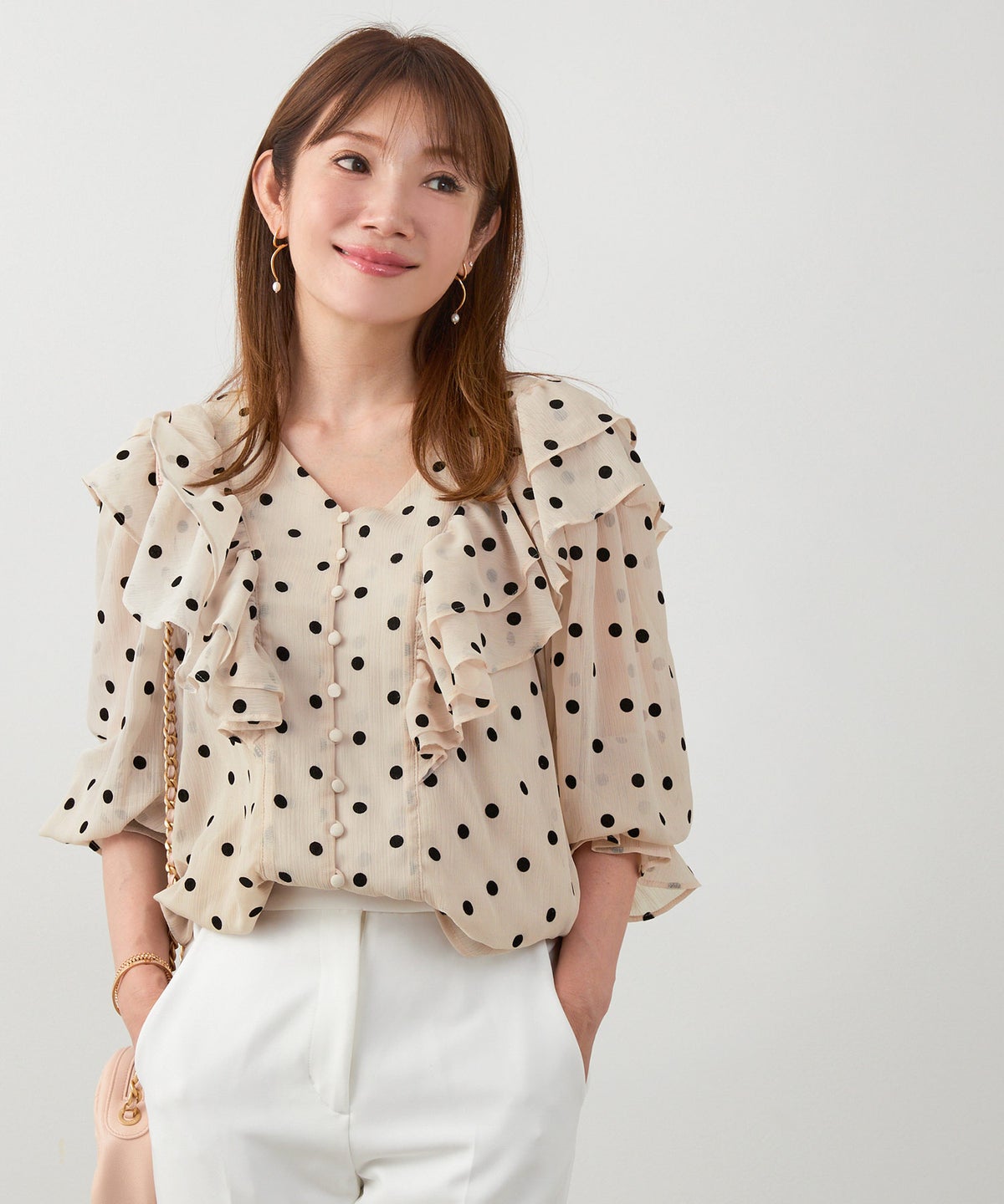 手洗い可 長袖 大人カジュアル オフィス きれいめ フェニミン シアー オールシーズン 柄 ジョイントスペース 楊柳シフォンフロッキーPTフリルブラウス Liala×PG