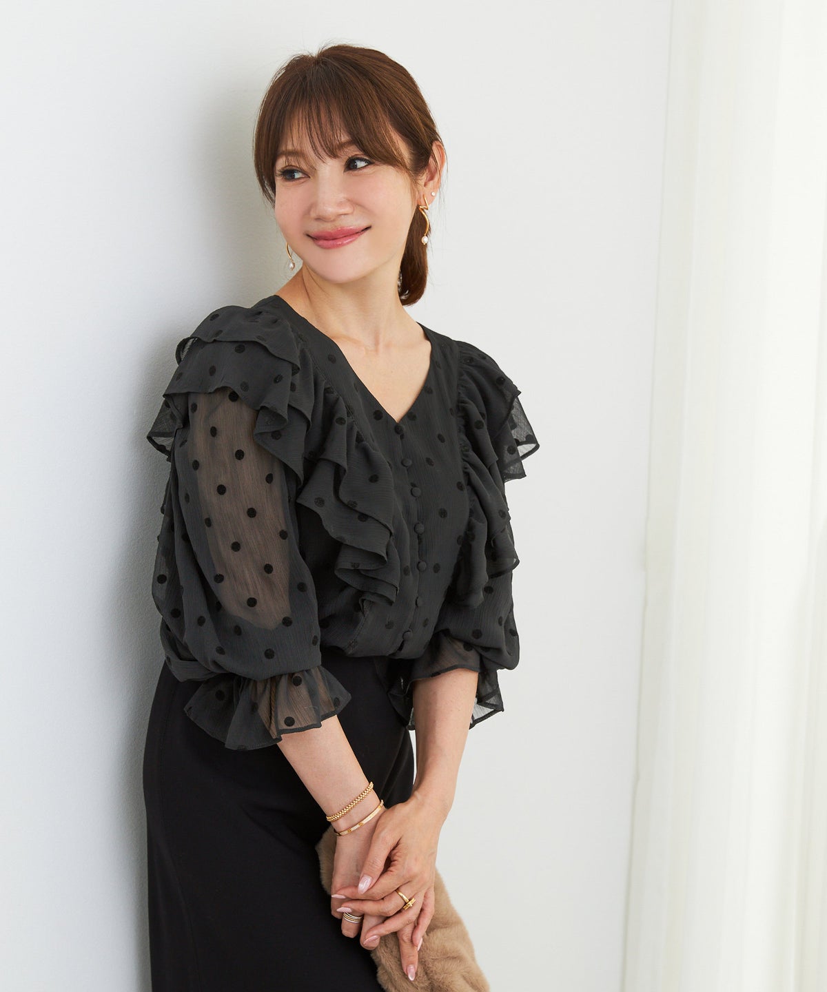 手洗い可 長袖 大人カジュアル オフィス きれいめ フェニミン シアー オールシーズン 柄 ジョイントスペース 楊柳シフォンフロッキーPTフリルブラウス Liala×PG