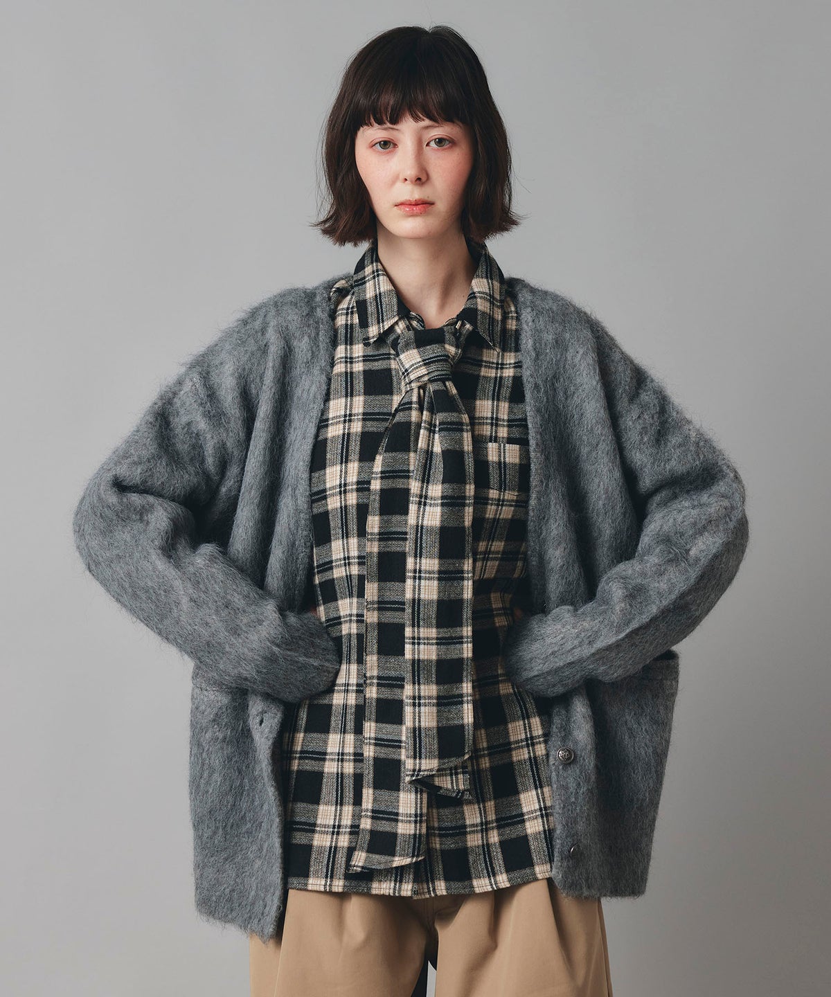 無地 シャギー ニット カーディガン ロング グレー ブルー イエロー フリーサイズ 無地シャギーカーディガン AT THE TRNK