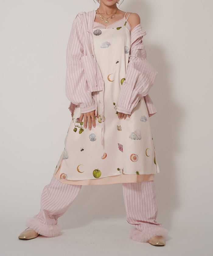 手洗い可 オリジナルプリント フレア S M ロング丈 オールシーズン 着回し 個性派 ジョイントスペース レイヤード サテン キャミ ワンピース Ricaco × Joint Space