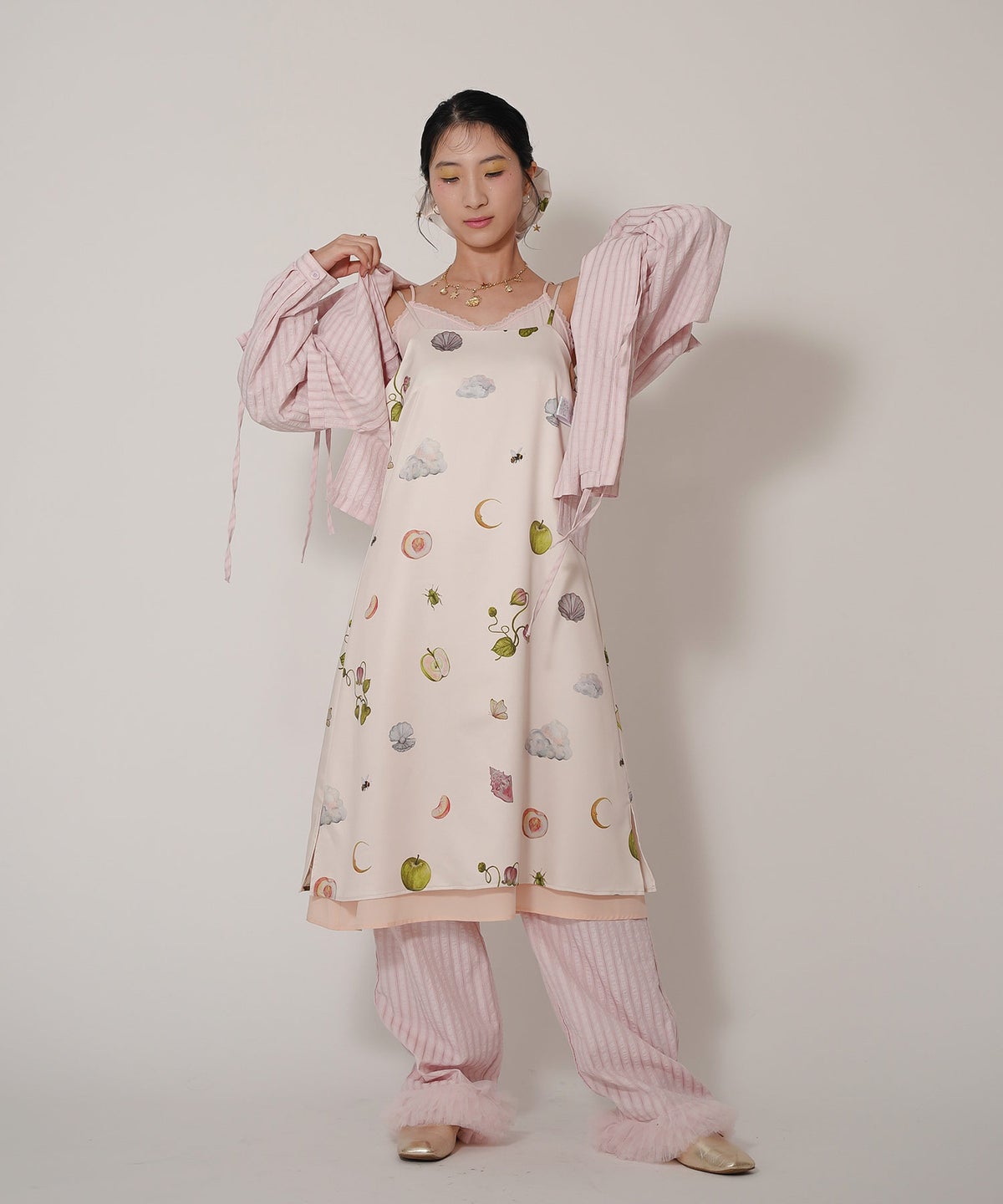 手洗い可 オリジナルプリント フレア S M ロング丈 オールシーズン 着回し 個性派 ジョイントスペース レイヤード サテン キャミ ワンピース Ricaco × Joint Space