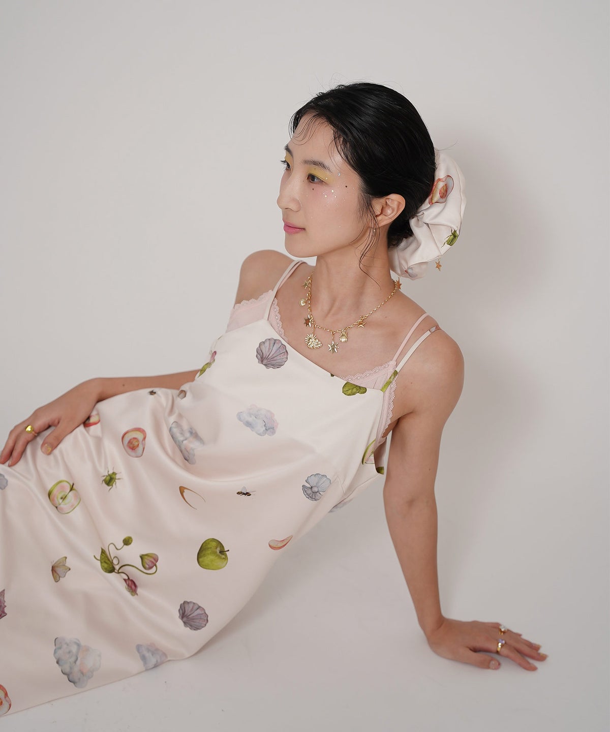 手洗い可 オリジナルプリント フレア S M ロング丈 オールシーズン 着回し 個性派 ジョイントスペース レイヤード サテン キャミ ワンピース Ricaco × Joint Space