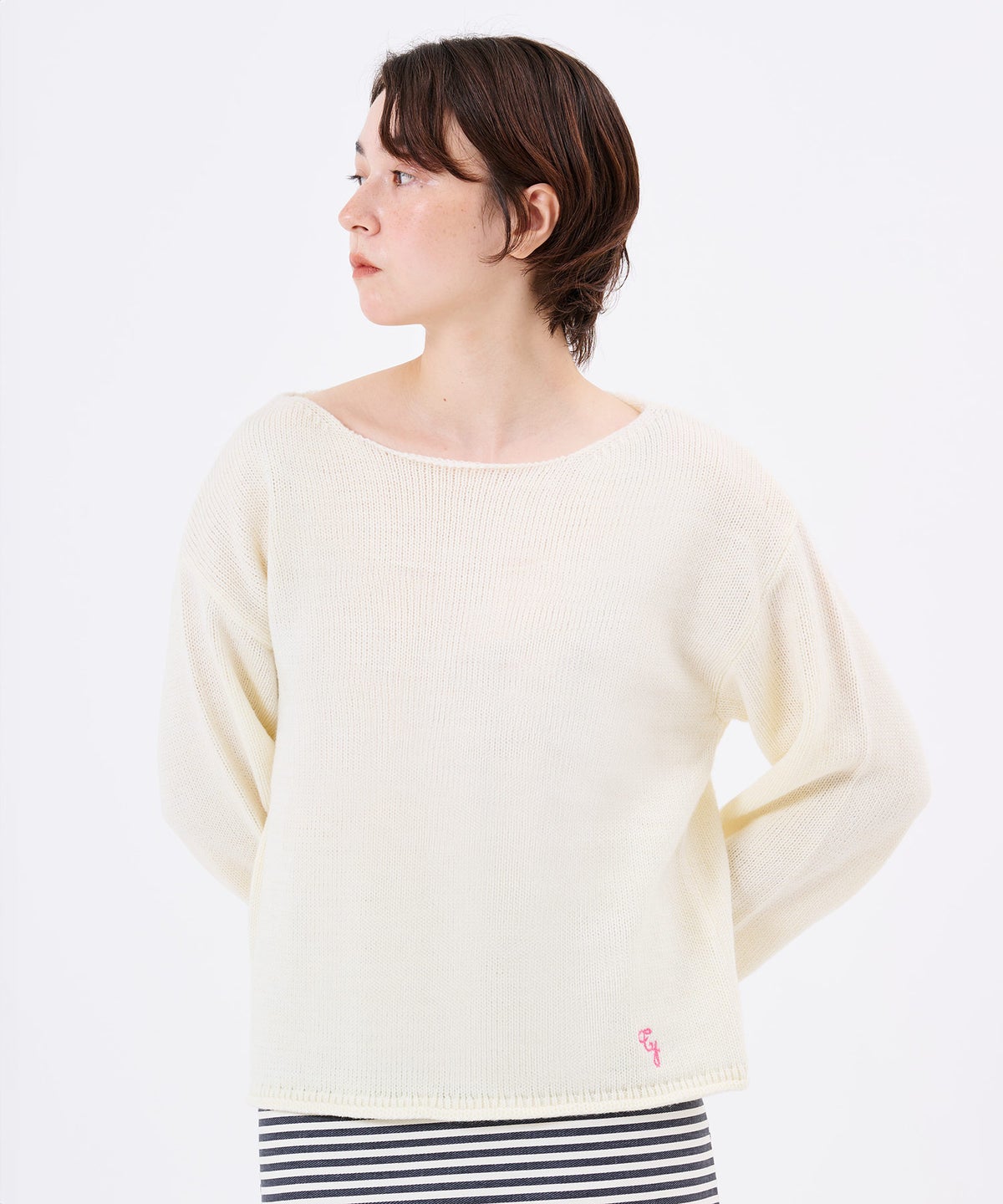 ボートネック/ニット/チェーンステッチ刺繍ボートネックニットプルオーバーTINA：JOJUN