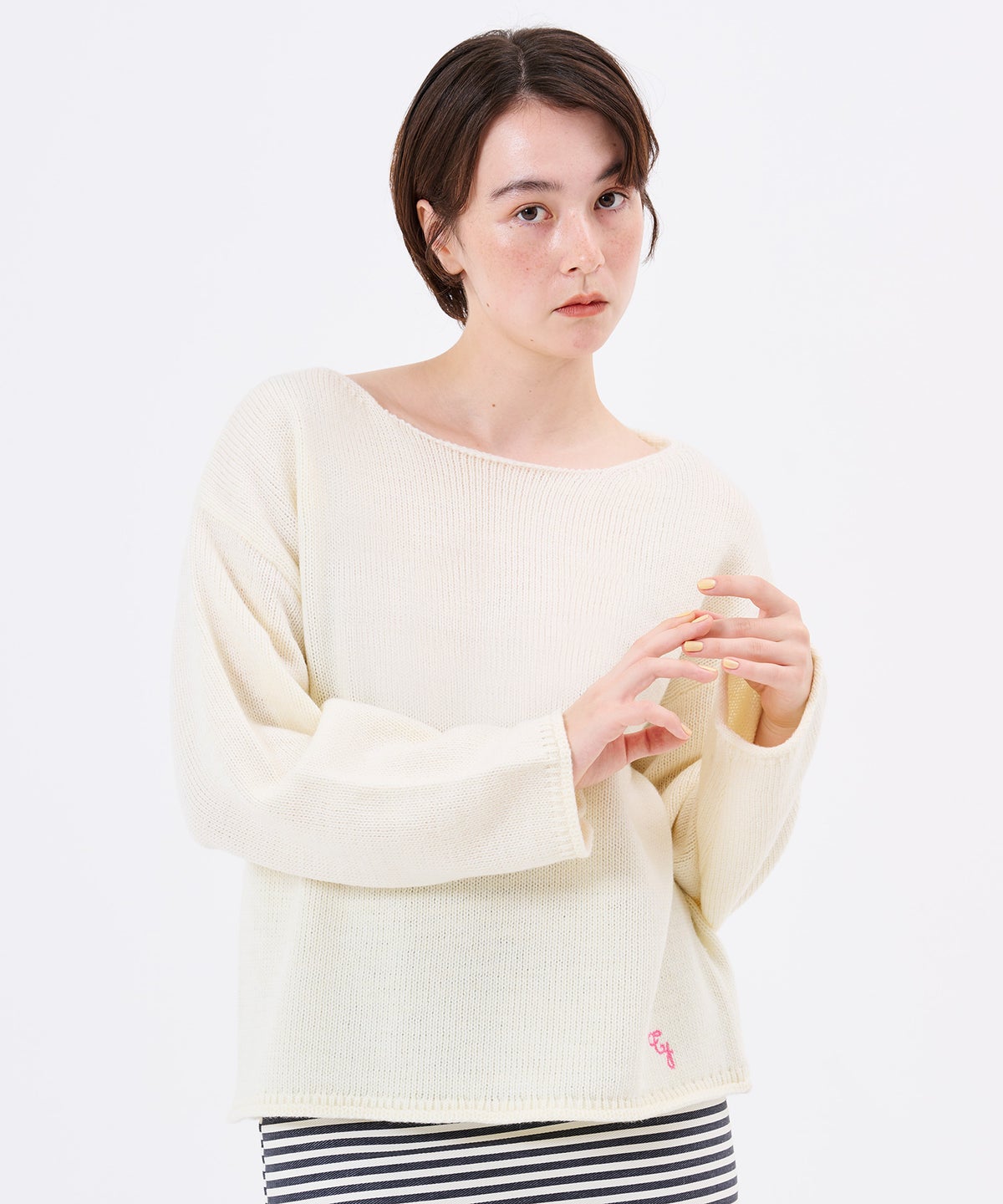 ボートネック/ニット/チェーンステッチ刺繍ボートネックニットプルオーバーTINA：JOJUN