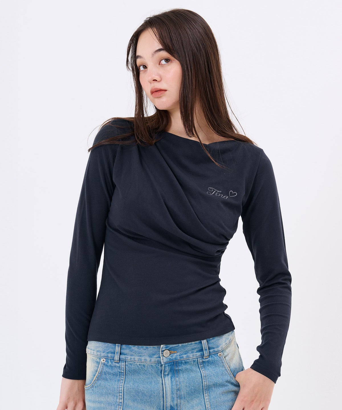 デザイン/ロンT/刺繍入り ドレープロングスリーブTシャツTINA：JOJUNTINA：JOJUN