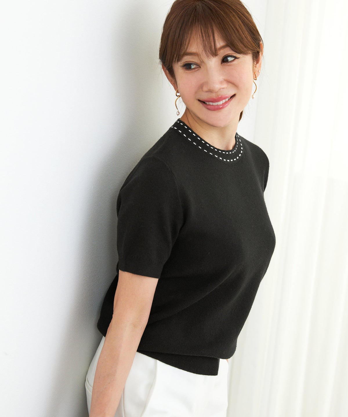 手洗い可 大人カジュアル 可愛い 上品 きれいめ オフィス フェミニン 春 秋冬 着回し ジョイントスペース ステッチポケットニットアンサンブル Liala×PG