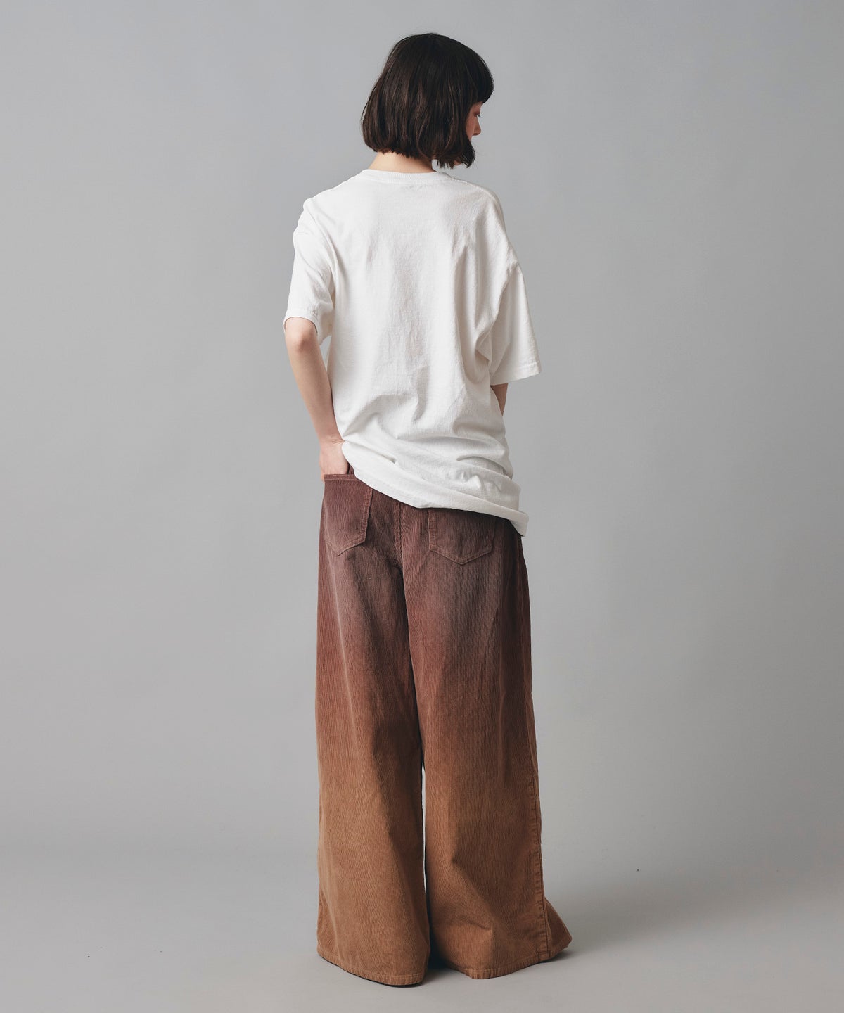 コーデュロイ グラデーション ワイド パンツ かっこいい おしゃれ アイボリー ブラウン フリーサイズ コーデュロイグラデーションワイドパンツ AT THE TRNK