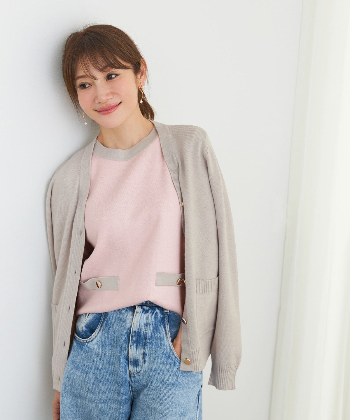手洗い可 大人カジュアル 可愛い 上品 きれいめ オフィス フェミニン 春 秋冬 着回し ジョイントスペース バイカラーVCDニットアンサンブル Liala×PG