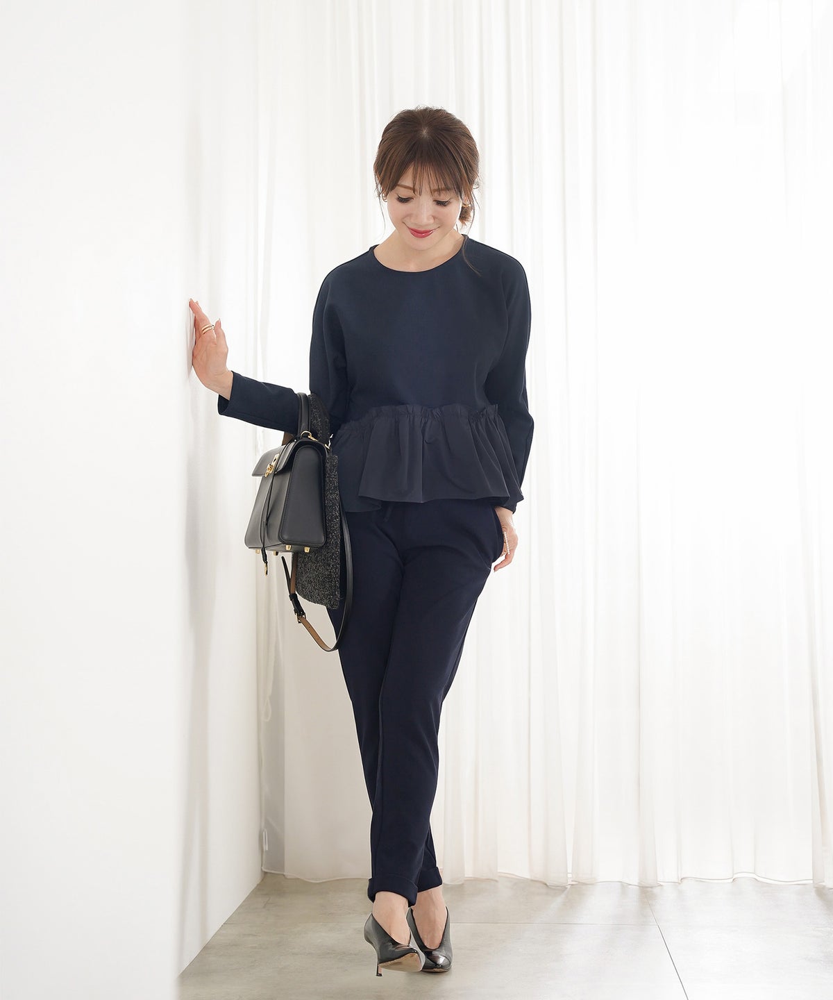 手洗い可 セットアップ可 オフィス 着回し かわいい 大人カジュアル きれいめ ドッキング ジョイントスペース ドルマンペプラムカットソーPO Liala×PG