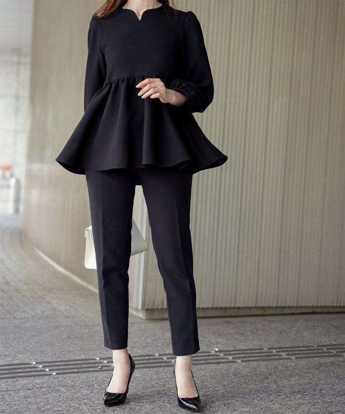 キーネック ペプラム トップス HUIT